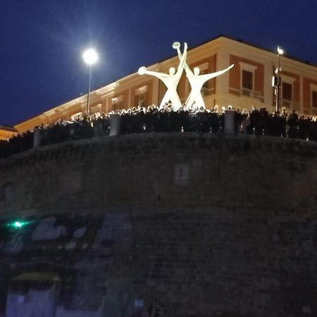 La Piazza Villa San Giorgio Ionico Luaran gambar